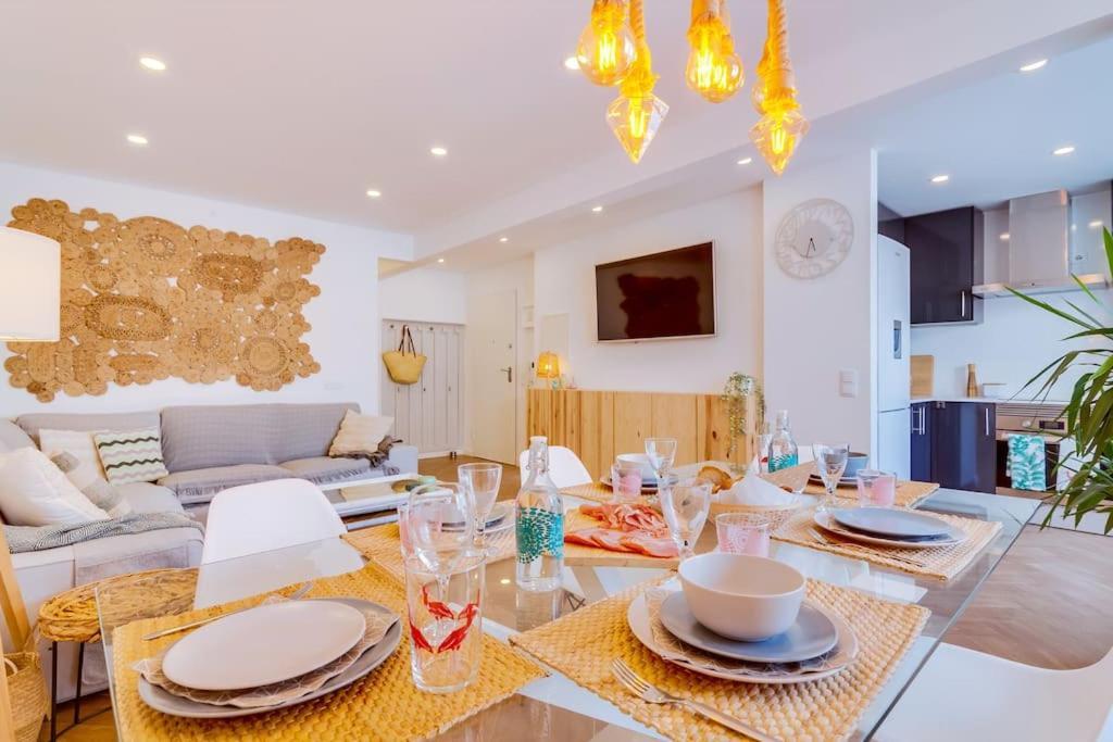Downtown Bingo Apartment
